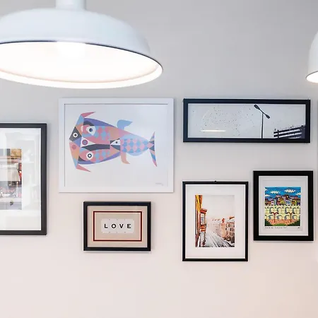 Luxury Victorian Town House - With Parking. York