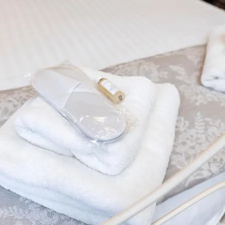 Ferienhaus Luxury Victorian Town House - With Parking. *